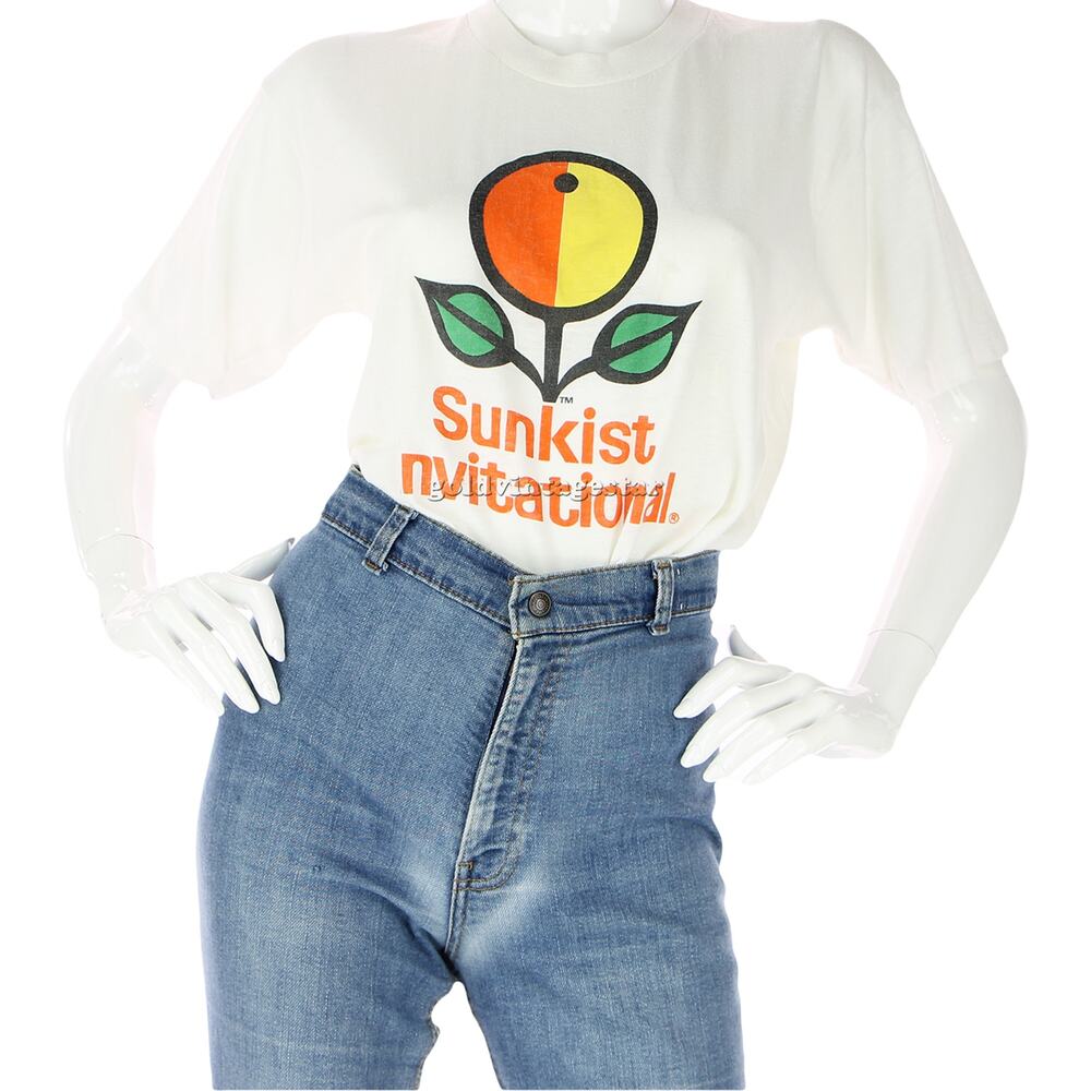 Vintage Sunkist Tee LA Race Retro Athletic Charm